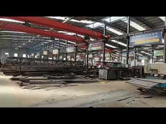 トラック トレーラー 20-70cbm 容量3軸 50トンのセメント トラック 卸売セメントタンク 半トレーラー